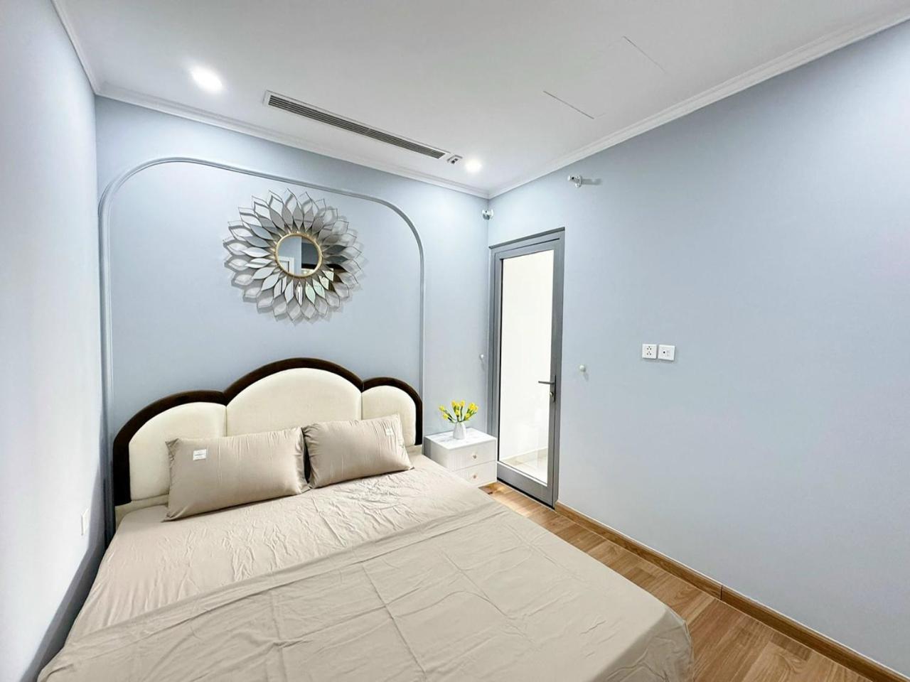 Timescity Homestay - Hai Ba Trung - Happyhouse Ханой Екстериор снимка